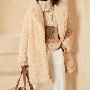 Banana Republic Oversize Sherpa Cocoon Coat - S